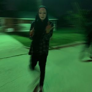 Meet your Posher, Hectot